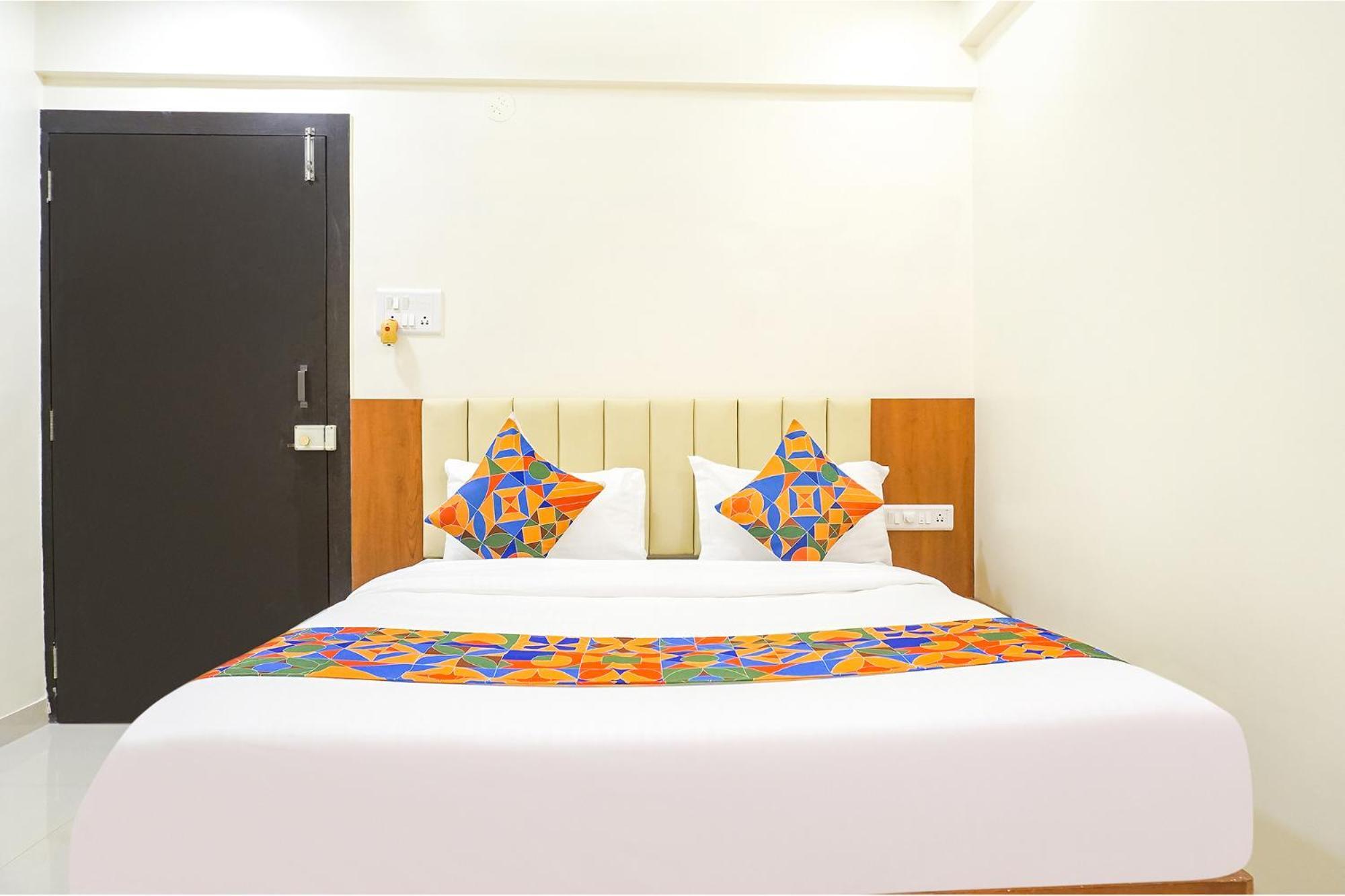 Fabhotel Majestic Luxurious - Nr Rajaram Bhiku Pathare Stadium بونة المظهر الخارجي الصورة