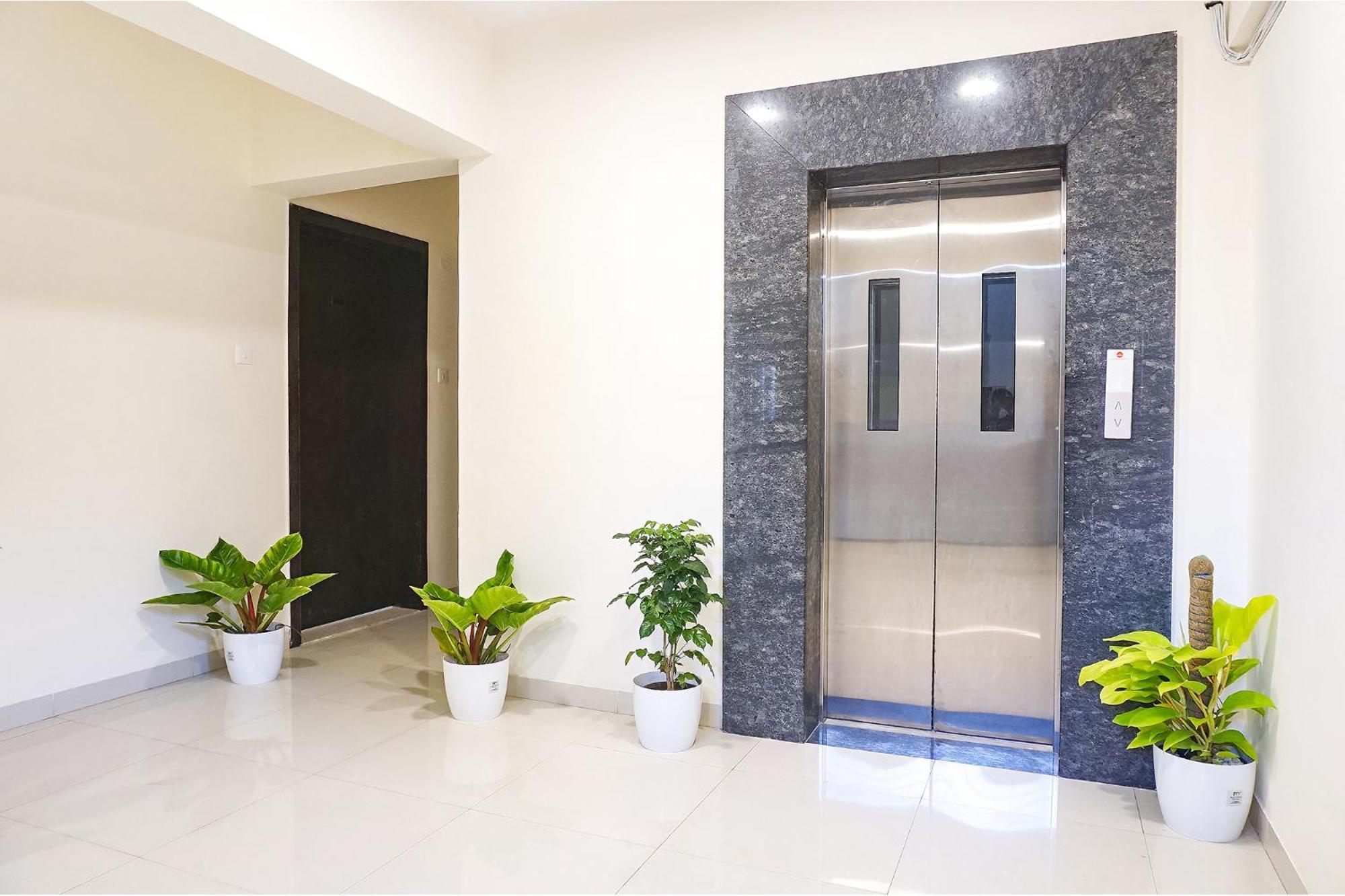 Fabhotel Majestic Luxurious - Nr Rajaram Bhiku Pathare Stadium بونة المظهر الخارجي الصورة
