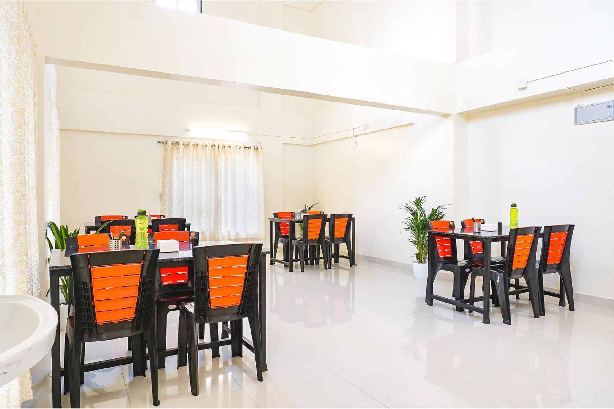 Fabhotel Majestic Luxurious - Nr Rajaram Bhiku Pathare Stadium بونة المظهر الخارجي الصورة
